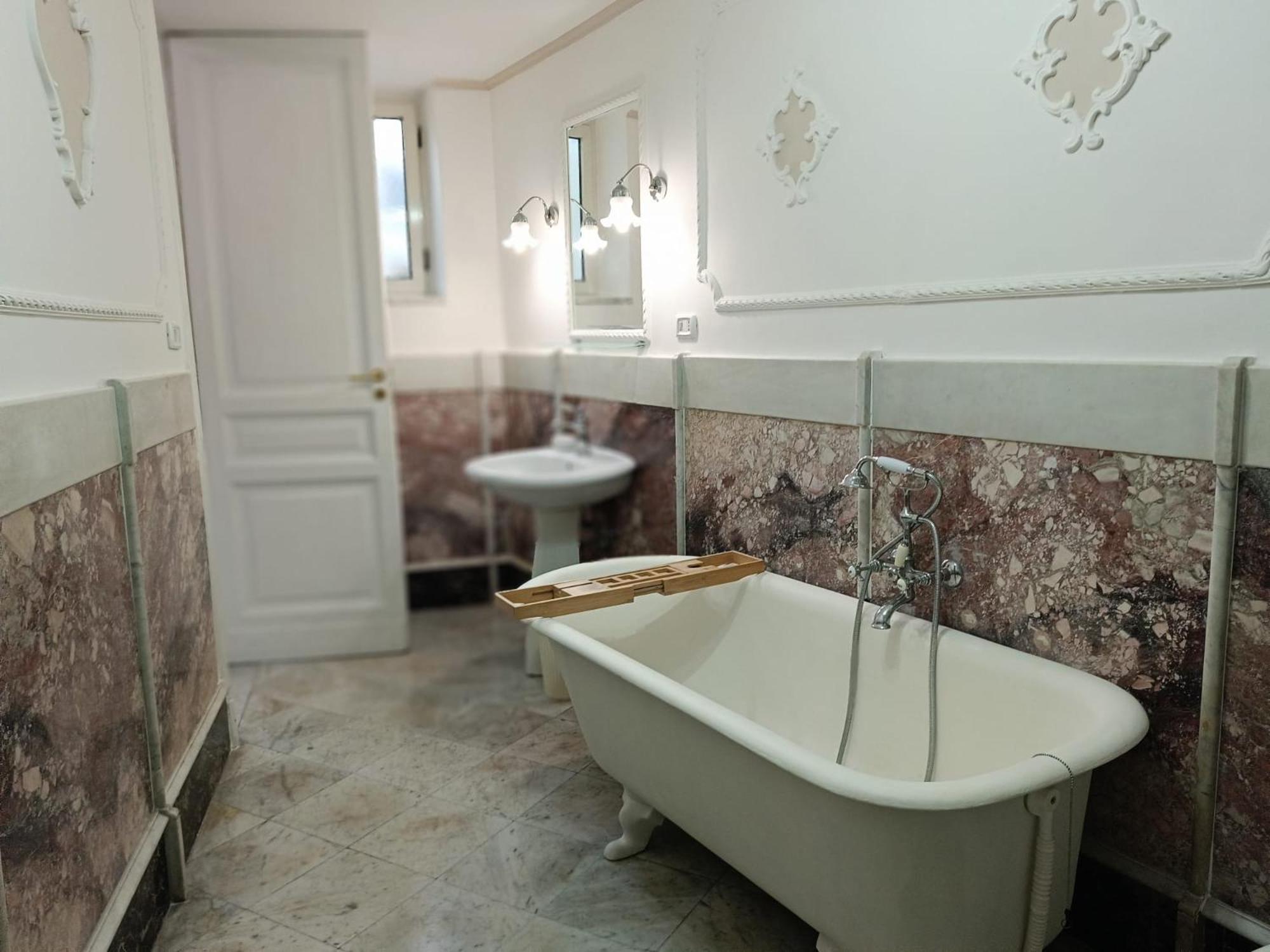 B&B Liberty House Napoli Eksteriør bilde